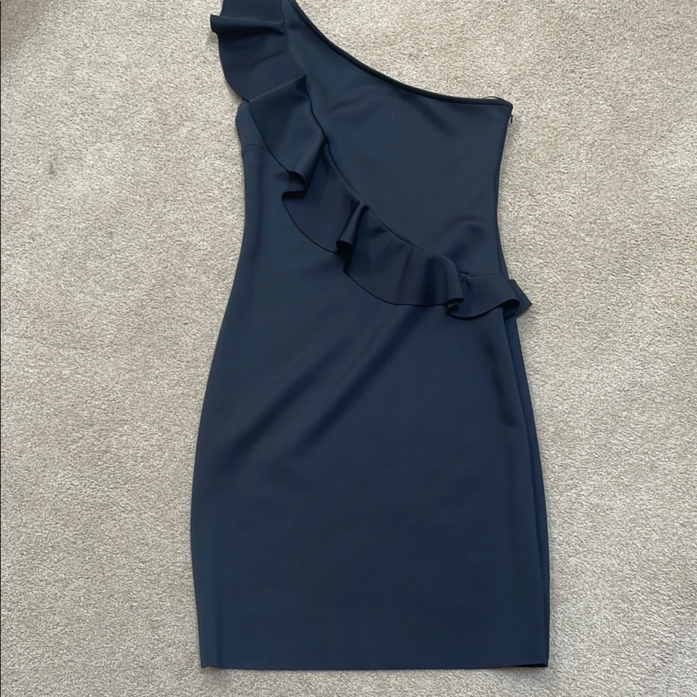 Elegant Black One-Shoulder Dress